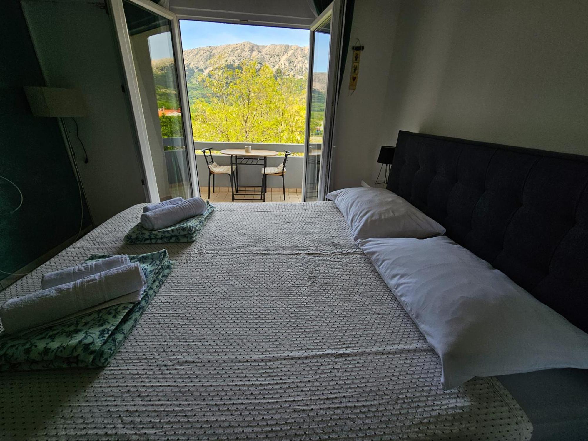 Apartments Mira Baška Dış mekan fotoğraf